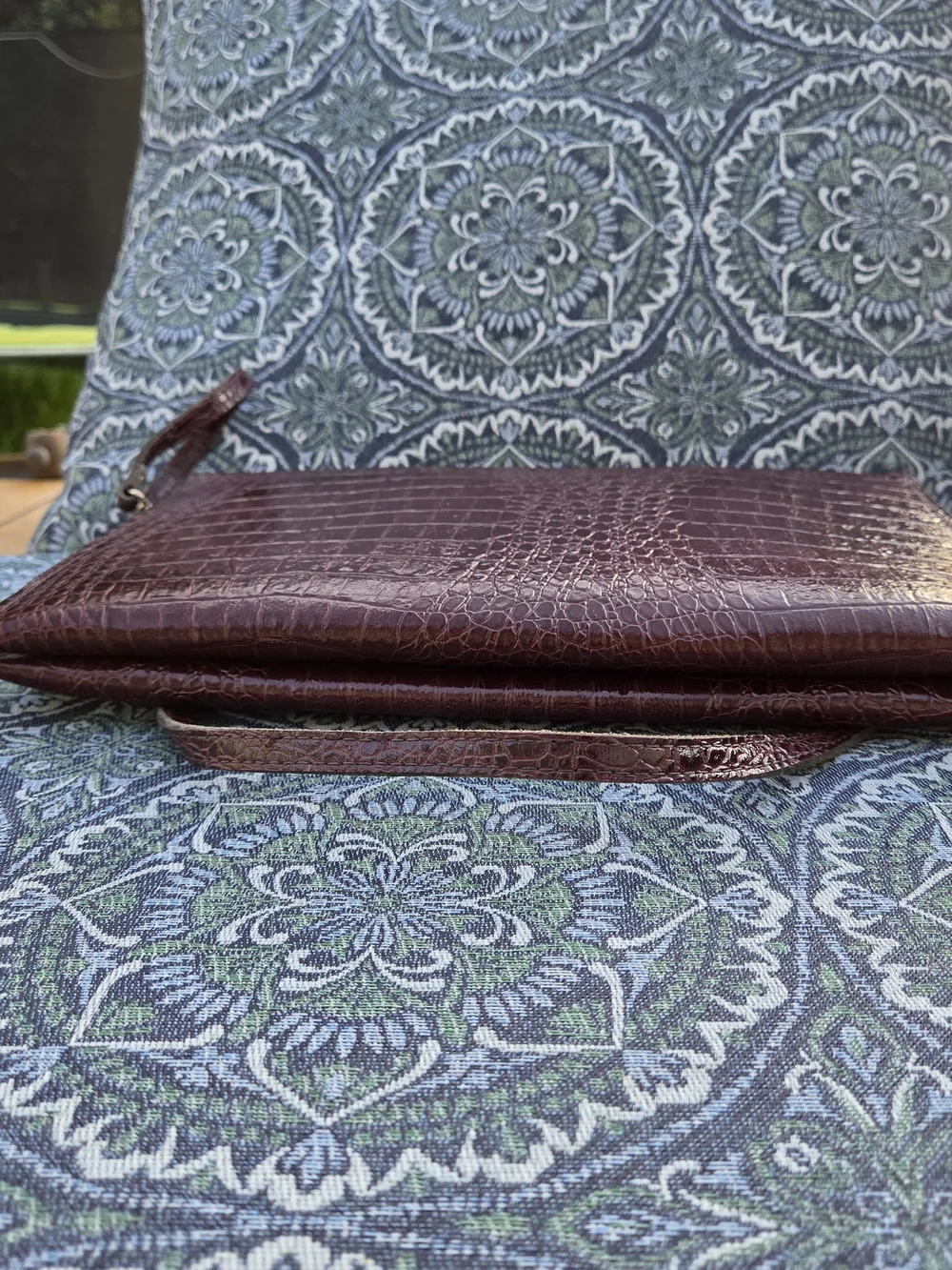 Vintage 1980s Italian Leather Briefcase Crocodile Embossed Burgundy Oxblood Atta